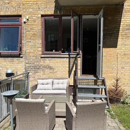 Cozy Flat Close To The City, Terrace &free Parking Appartement