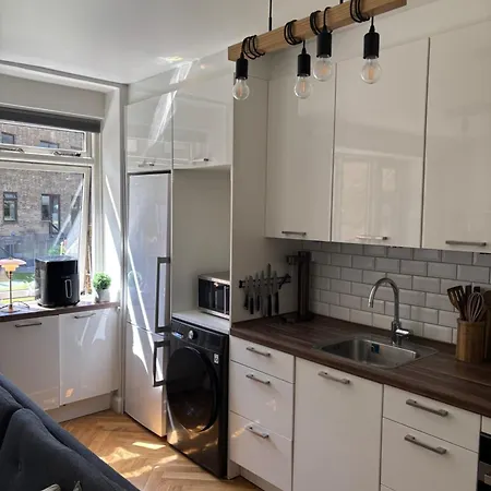 Cozy Flat Close To The City, Terrace &free Parking Appartement *
